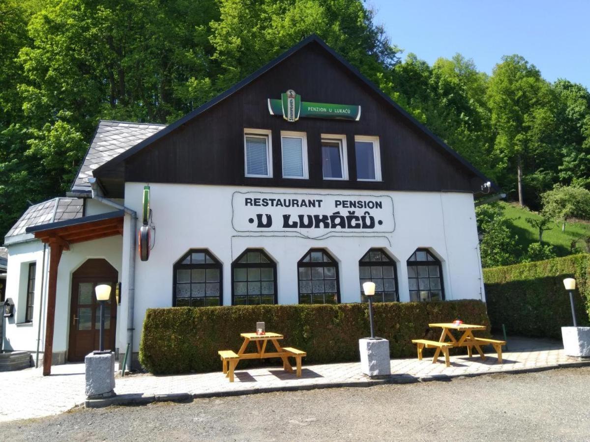 Penzion Ad0Lfovice 耶塞尼克 外观 照片